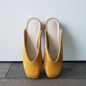 OAK + FORT block slip on mules